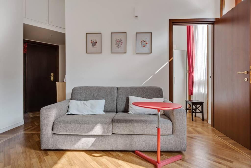 Easylife - Bello E Luminoso Flat In Zona Centrale Милано Екстериор снимка