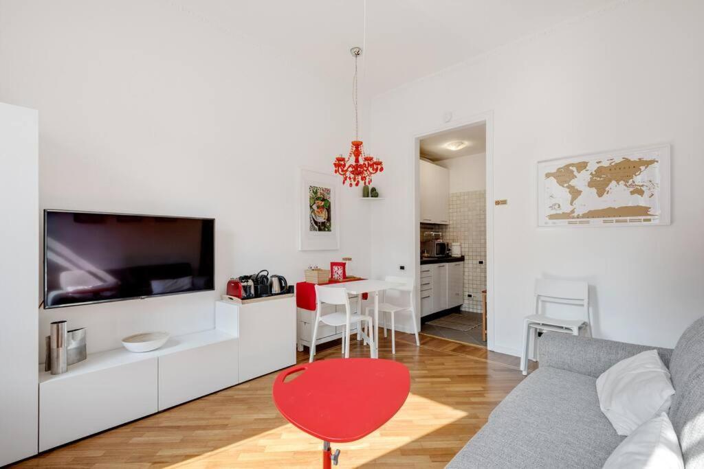 Easylife - Bello E Luminoso Flat In Zona Centrale Милано Екстериор снимка