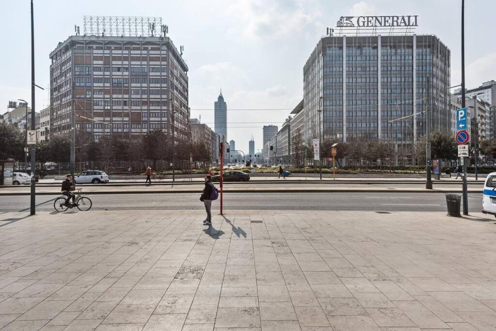 Easylife - Bello E Luminoso Flat In Zona Centrale Милано Екстериор снимка